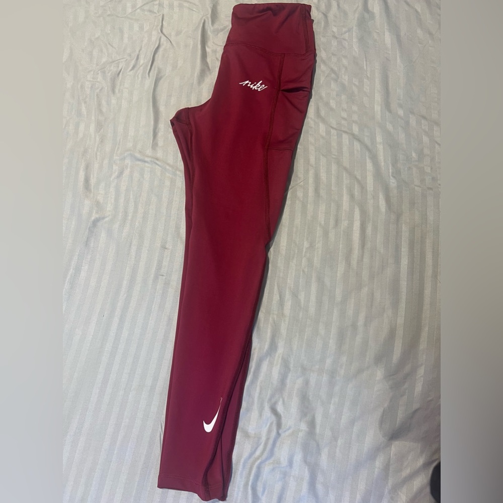 Sale 🚨 Nike TrainingTights + Free Puma T-shirt - Size S - Picture 2 of 10